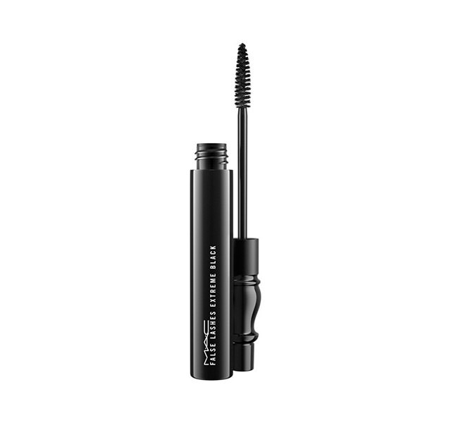 False Lashes Extreme Black Mascara False Lashes Extreme Black Mascara